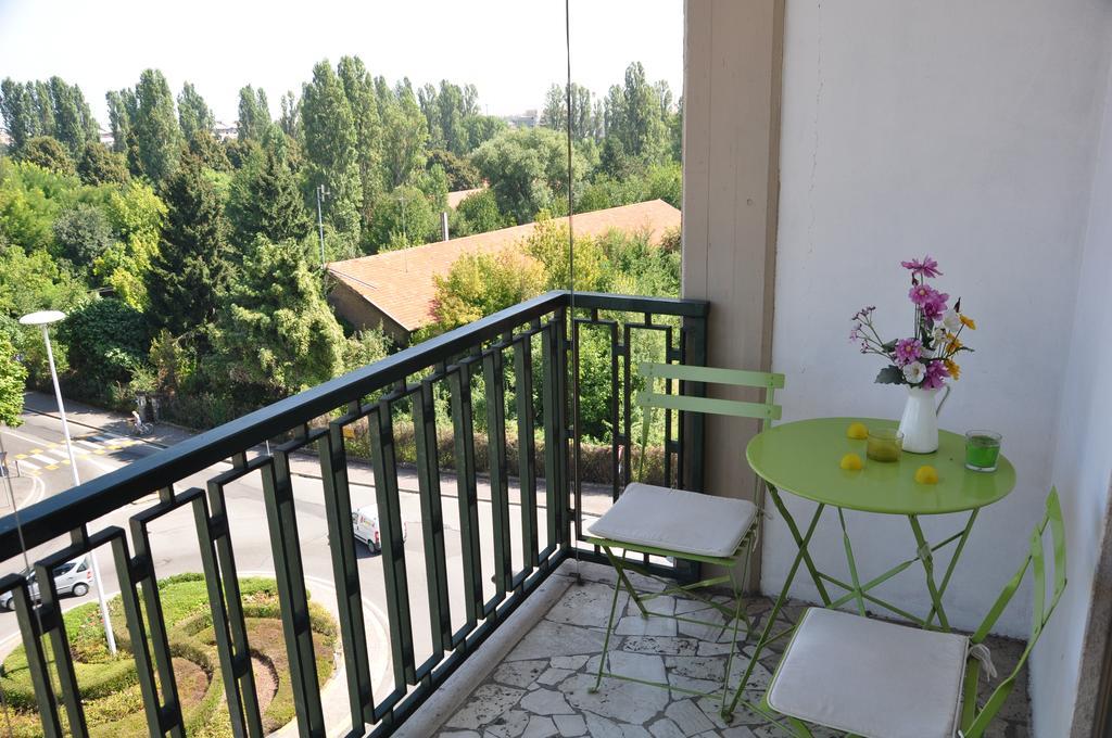 Apartment Montebello Parma Exterior foto